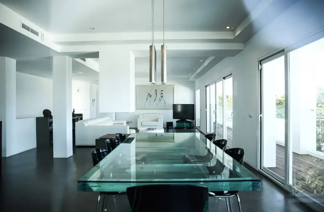 Exquisite-Luxury-Villa-with-Panoramic-Sea-Views-and-Rental-License-in-Cala-Moli-19