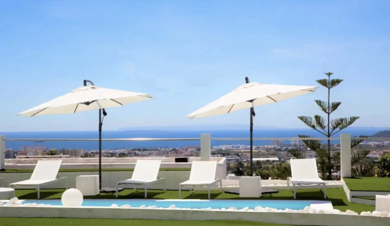 Villa-with-unparalleled-sea-views-in-Sa-Carroca-1