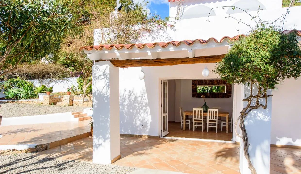 beautiful-house-in-salinas-for-sale-12