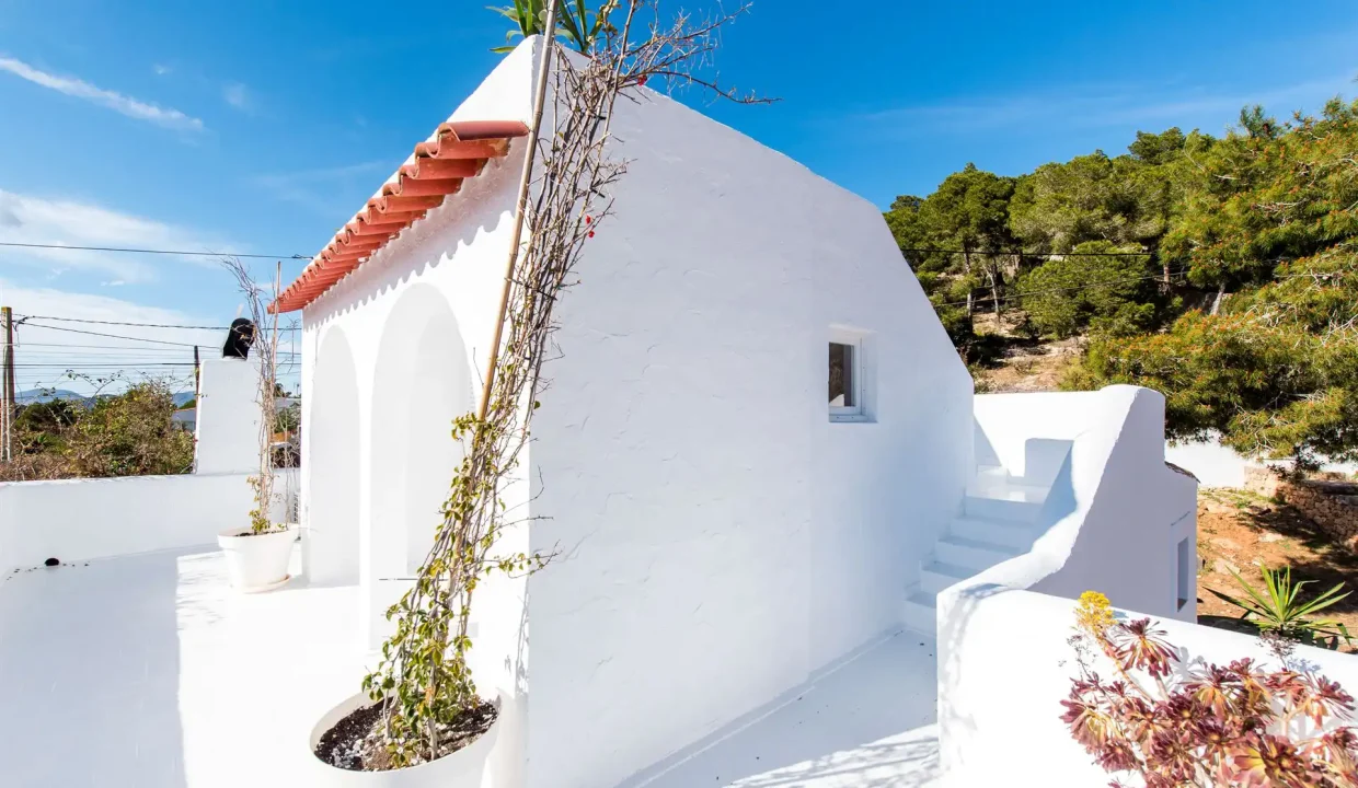 beautiful-house-in-salinas-for-sale-15