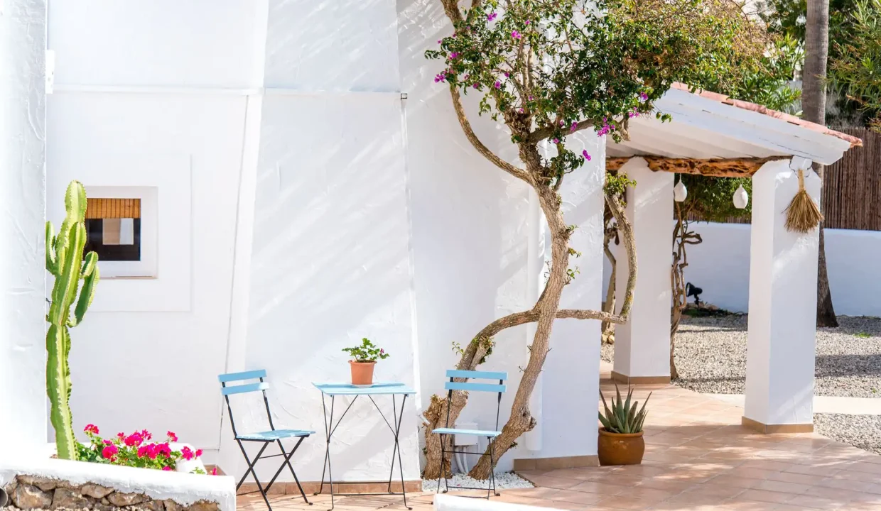 beautiful-house-in-salinas-for-sale-3