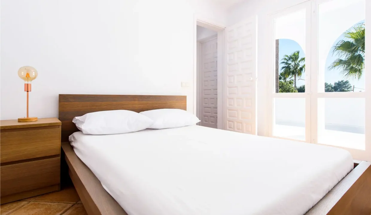 beautiful-house-in-salinas-for-sale-35