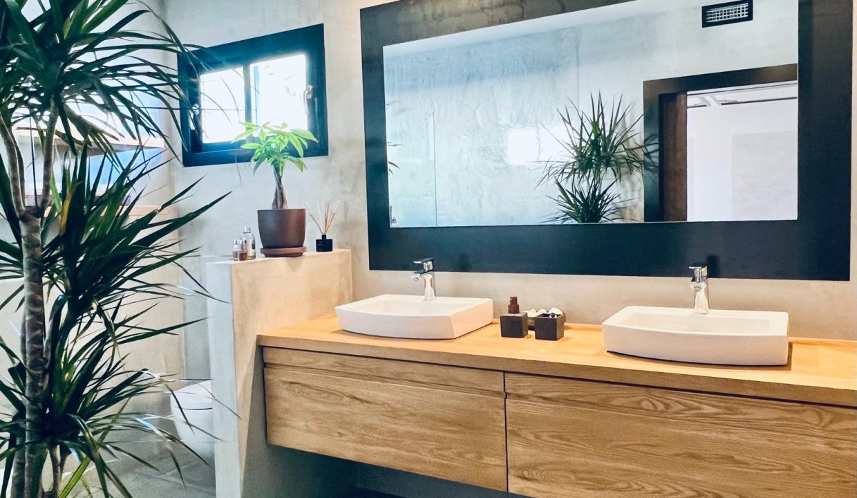 cw-ibiza-1710351188112329WhatsApp_Image_2024-03-13_at_18.05.06_(20)