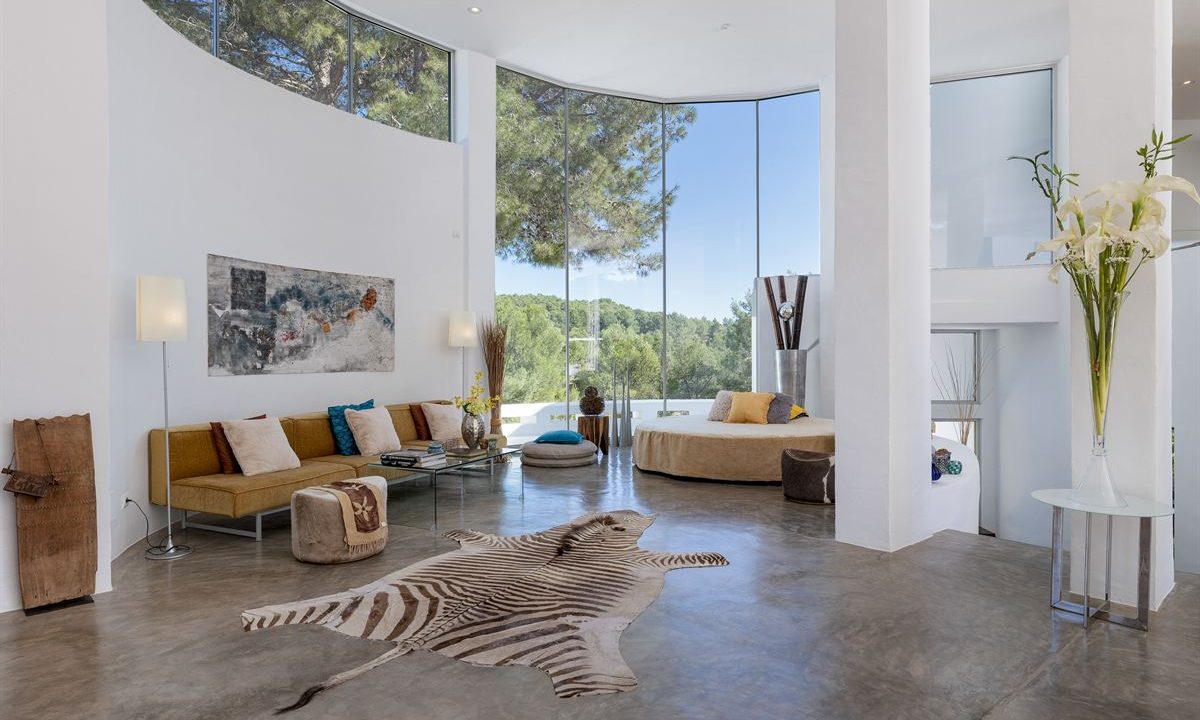 cw-ibiza-1727327616115233contemporary-modern-villa-with-high-ceilings-in-santa-gertrudis_(12)
