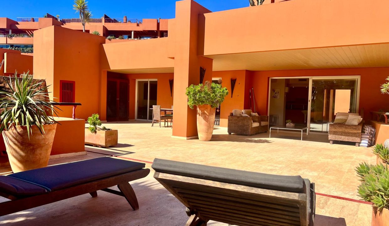 cw-ibiza-1743534408116616PHOTO-2025-04-01-18-04-13_8