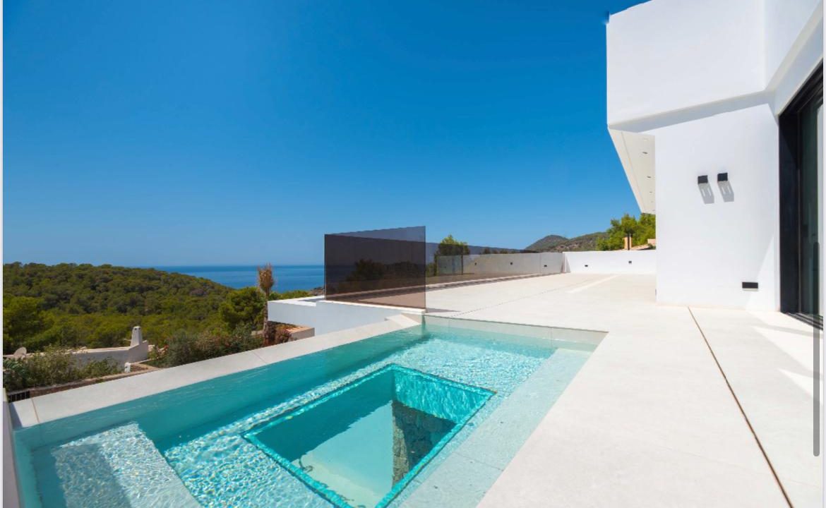 cw-ibiza-1744090332116704very-nice-modern-villa-in-cala-salada-with-sea-view_(2)