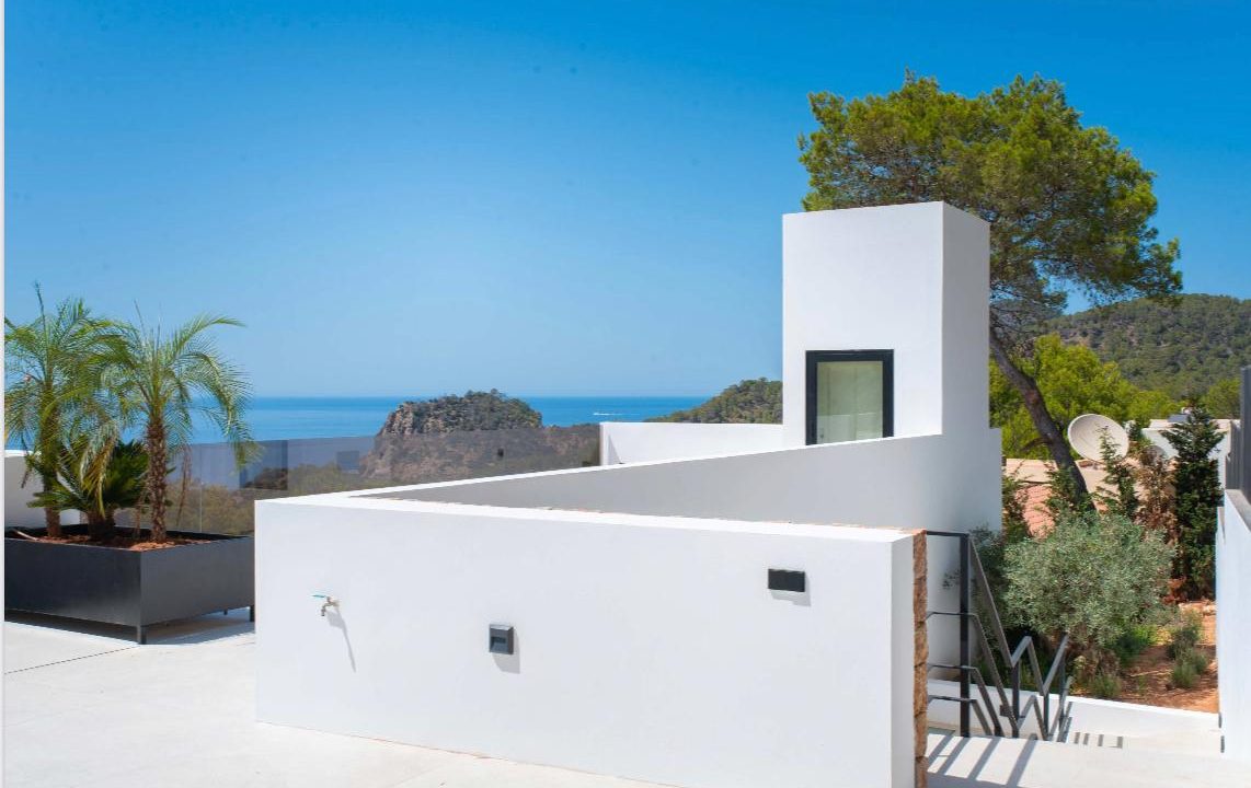 cw-ibiza-1744090333116706very-nice-modern-villa-in-cala-salada-with-sea-view_(4)