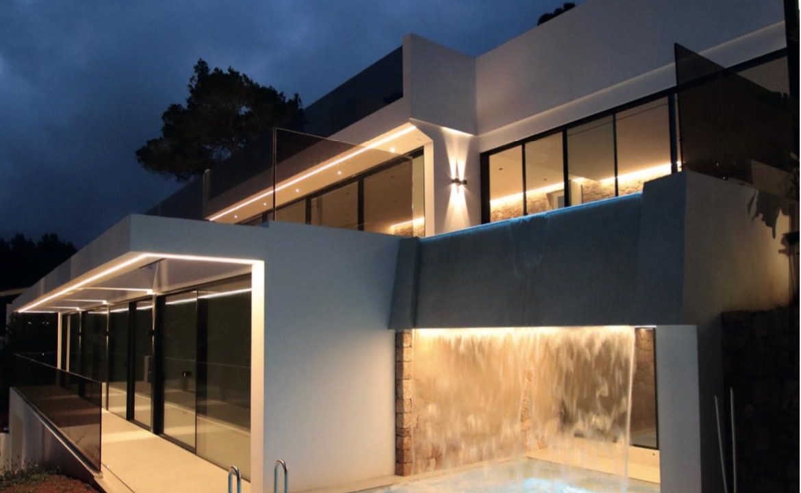 cw-ibiza-1744090337116717very-nice-modern-villa-in-cala-salada-with-sea-view_(15)