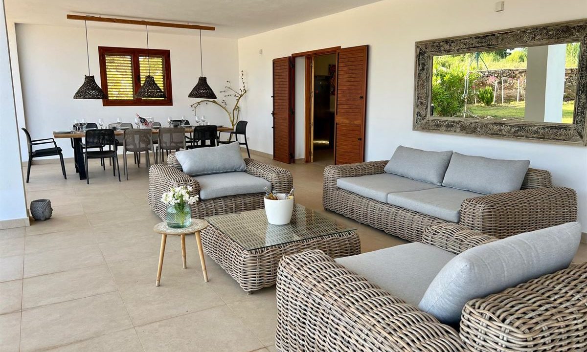 cw-ibiza-1744204594116823charming-countryside-home-near-santa-gertrudis_(12)