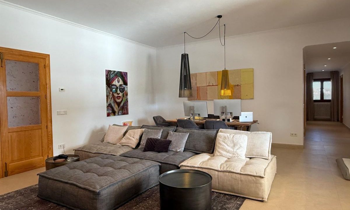 cw-ibiza-1744204594116825charming-countryside-home-near-santa-gertrudis_(16)